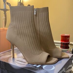 Jennifer Lopez Tan Peep Toe Booties